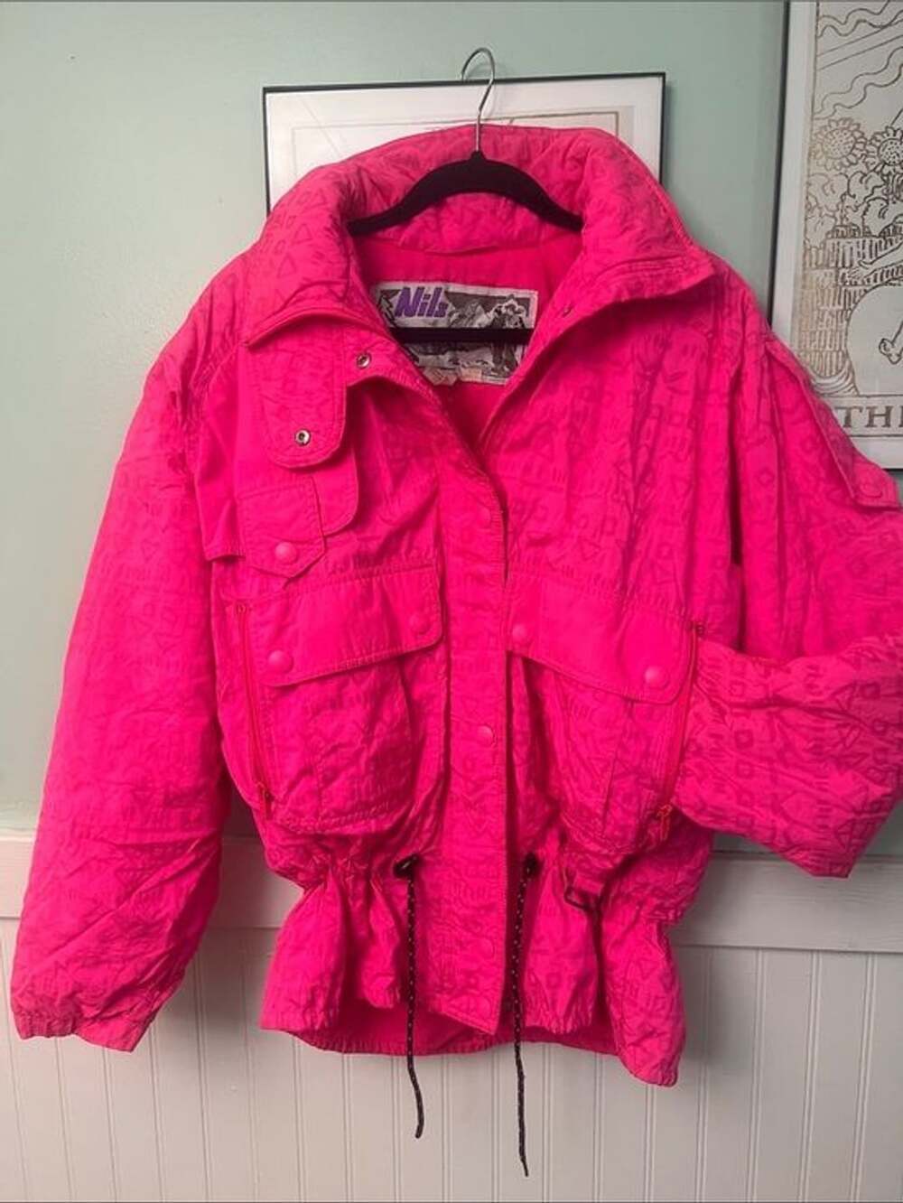Vintage Nils Women’s Hot Pink Utility Drawstring Waist ski jacket size 8 (med)